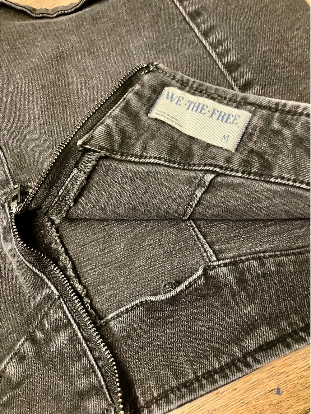 We The Free Washed Black Denim Micro Shorts S Y2K Festival Hot Pants